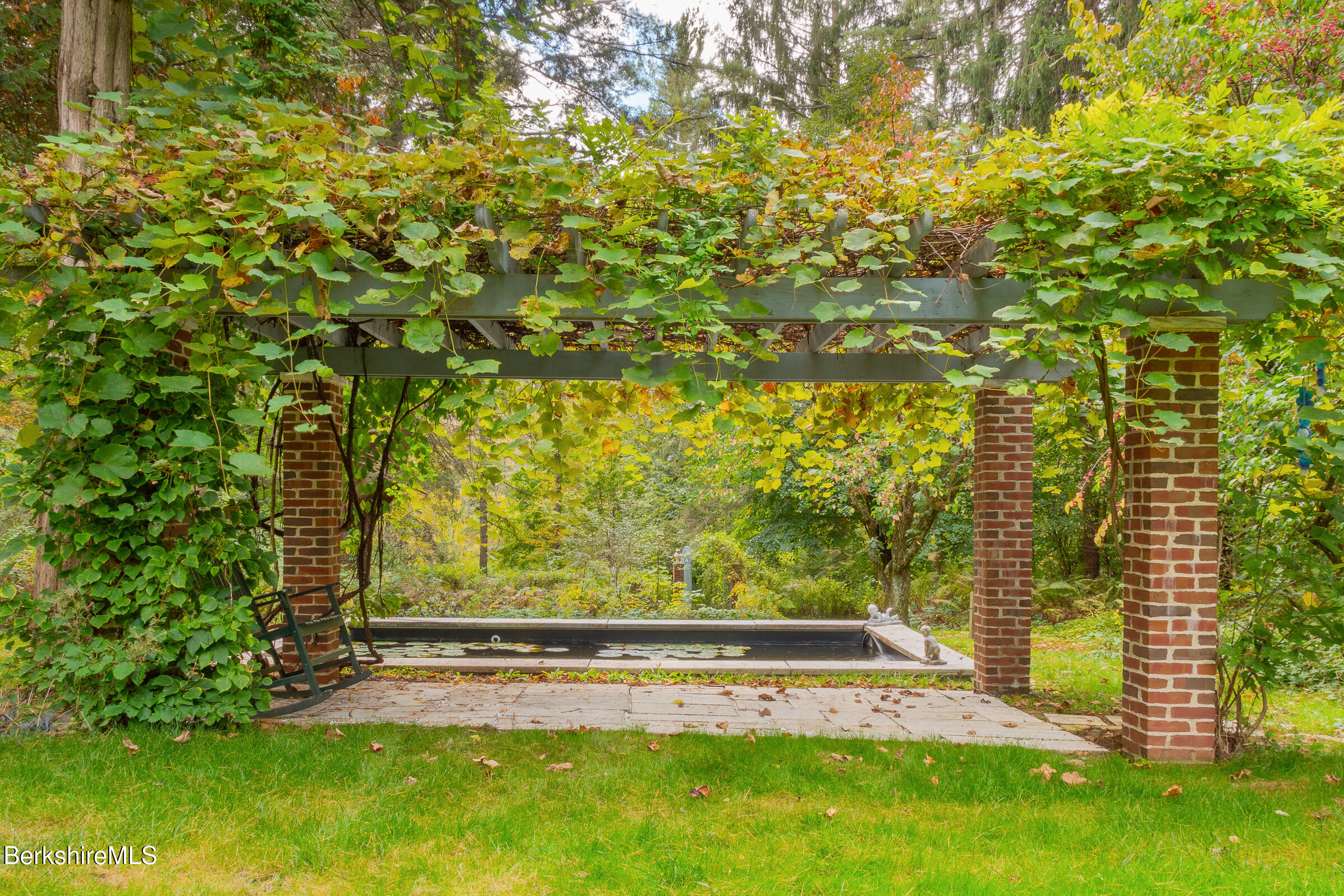 82 East Main Street Stockbridge, MA 01262 - Photo 9 of 52 a view of yard