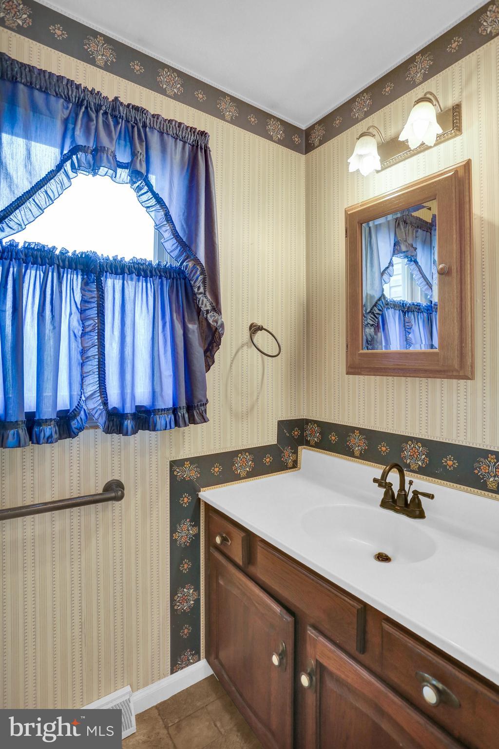 248 Faust Road Reading, PA 19608 - Photo 16 of 39