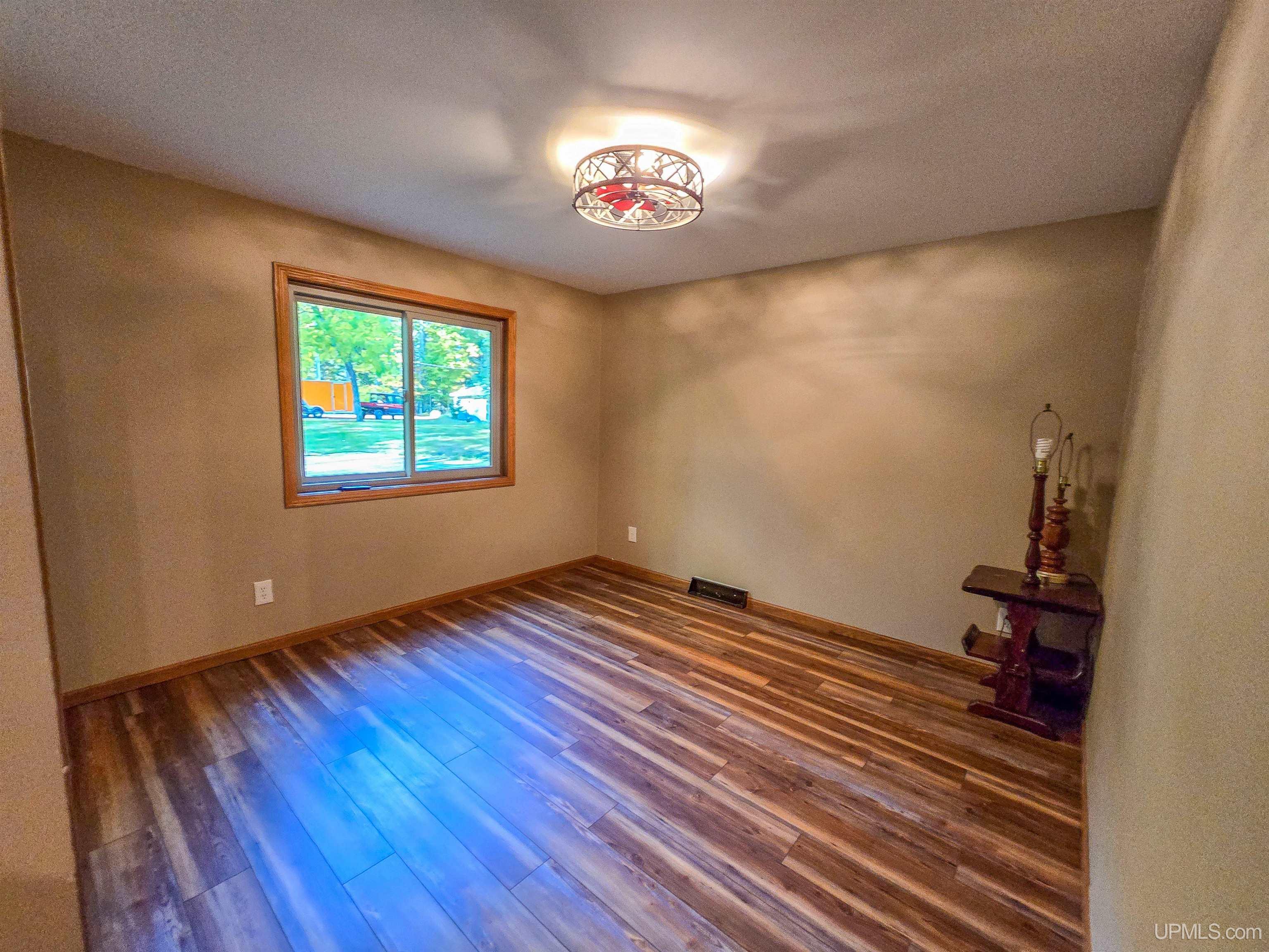 3954 Hayward Road Munising, MI 49862 - Photo 25 of 73