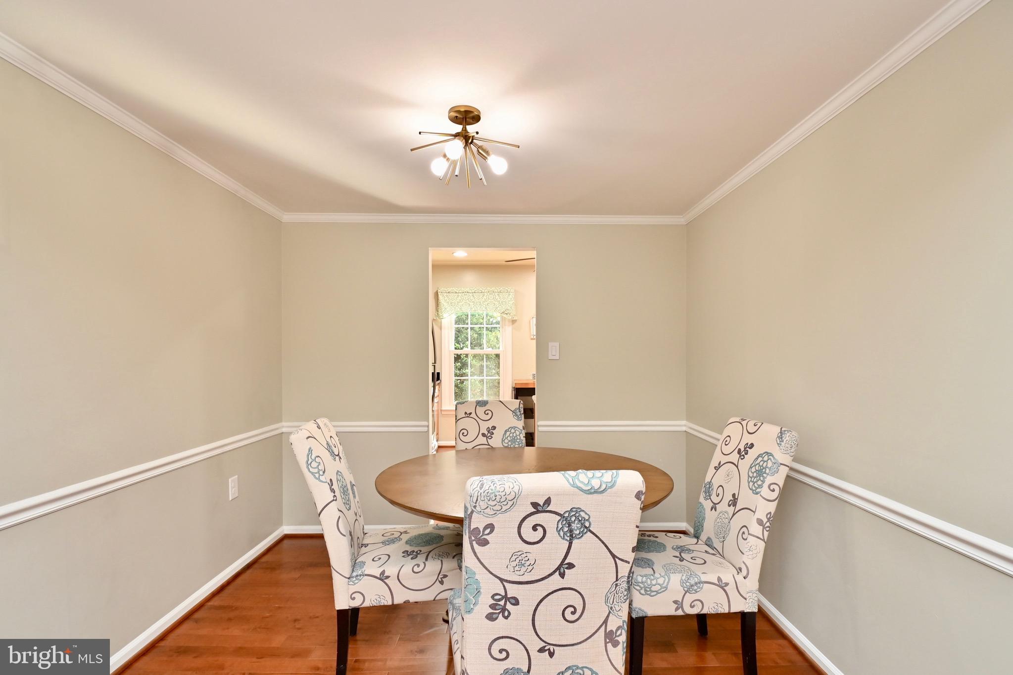 5648 Ridge View Drive Alexandria, VA 22310 - Photo 14 of 37 Gallery Image 14