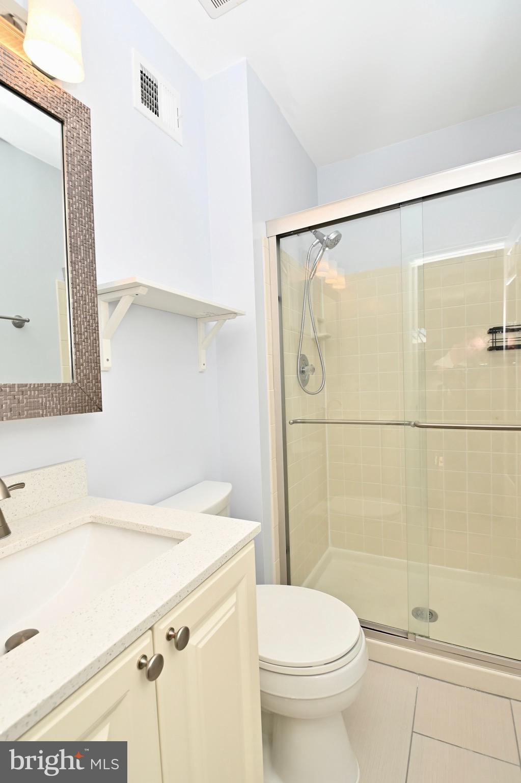 5648 Ridge View Drive Alexandria, VA 22310 - Photo 21 of 37 Gallery Image 21