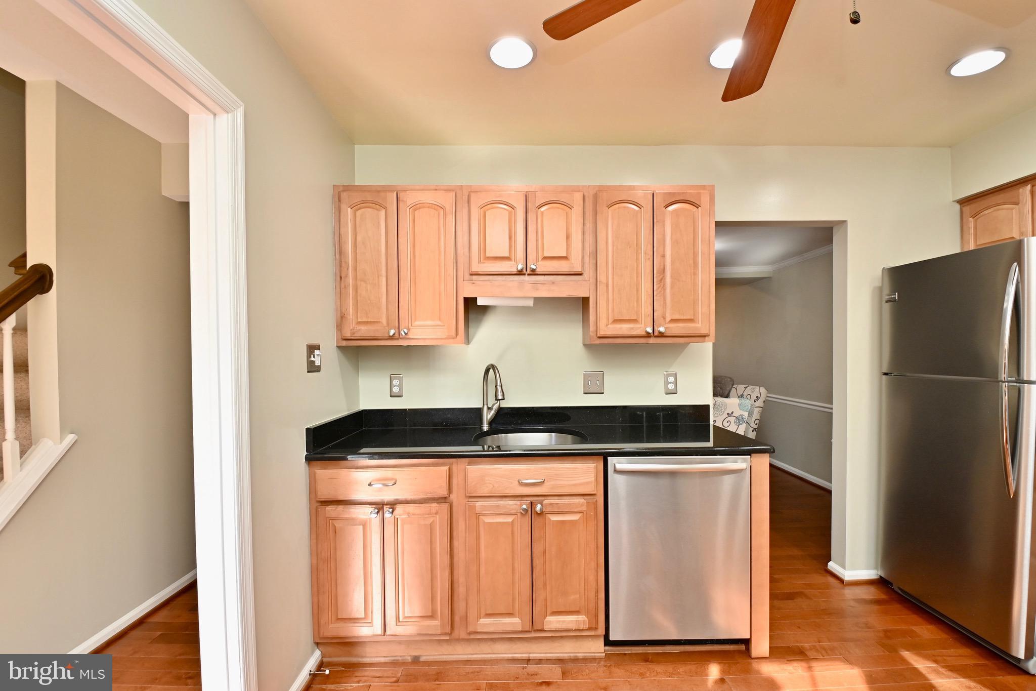 5648 Ridge View Drive Alexandria, VA 22310 - Photo 7 of 37 Gallery Image 7
