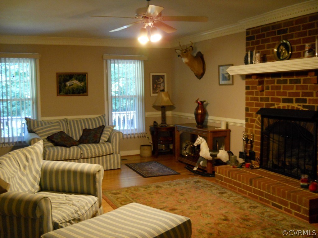 2503 Log Cabin Road Maidens, VA 23102 - Photo 9 of 37 Gallery Image 9