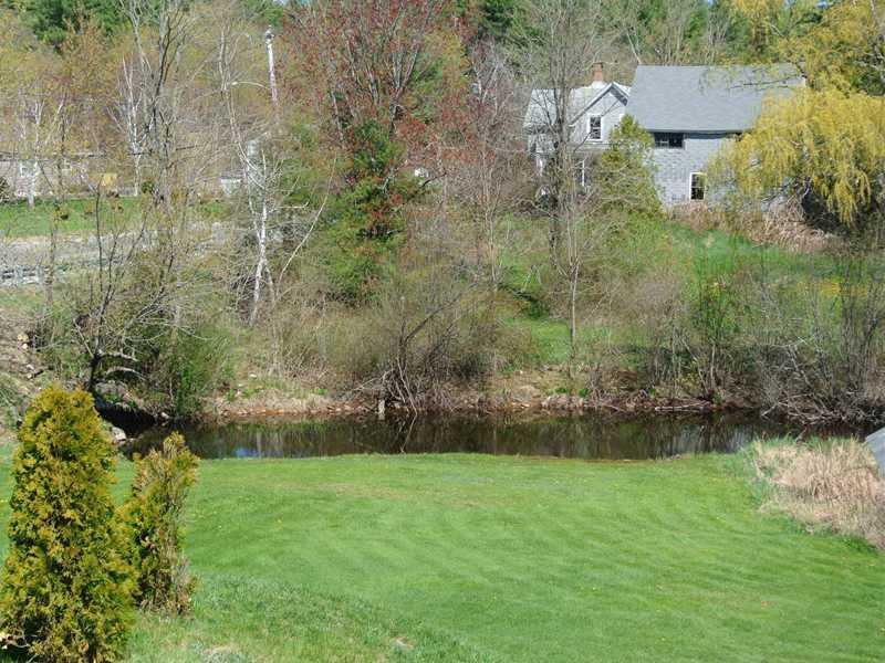 952 Hotel Road Auburn, ME 04210 - Photo 7 of 16 View.