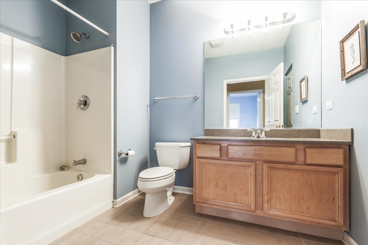 275 East Railroad Avenue, Unit 101 Bartlett, IL 60103 - Photo 19 of 31