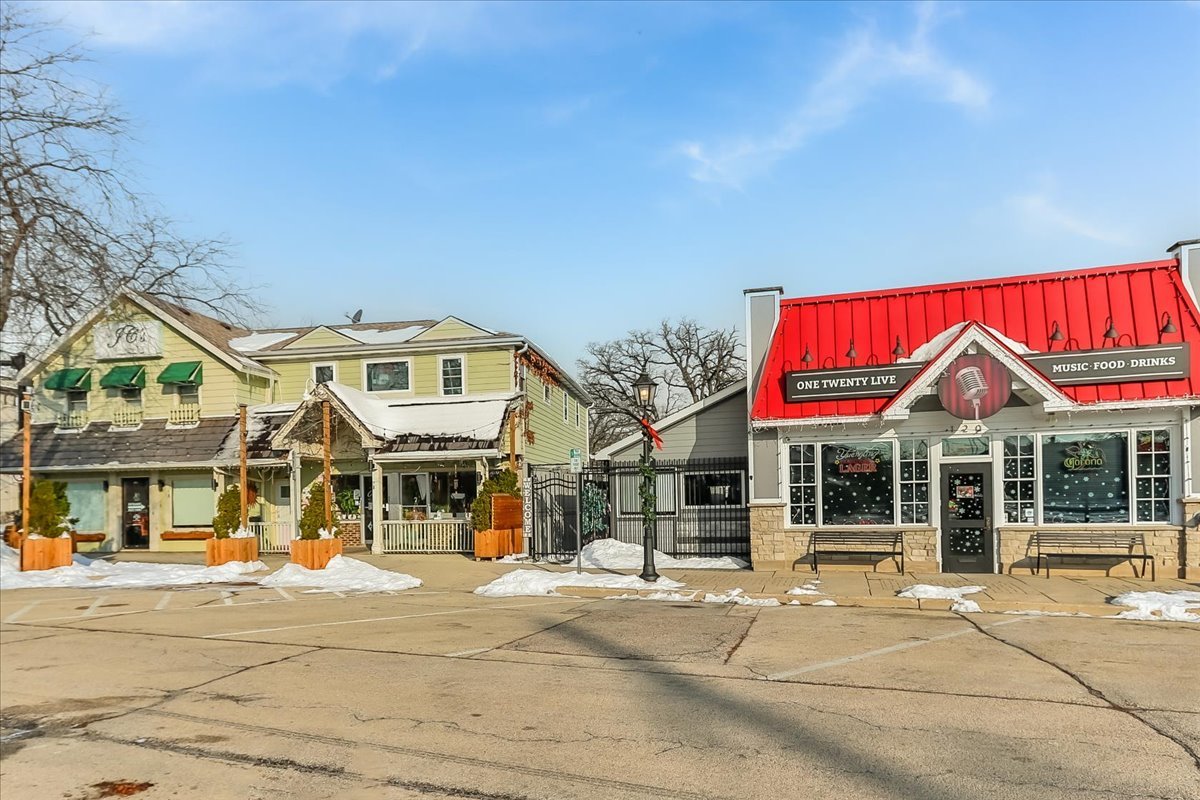 275 East Railroad Avenue, Unit 101 Bartlett, IL 60103 - Photo 25 of 31