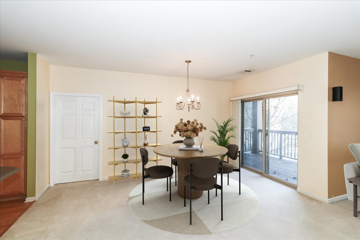 275 East Railroad Avenue, Unit 101 Bartlett, IL 60103 - Photo 8 of 31