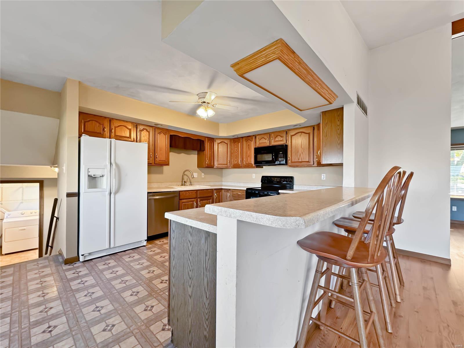 211 West Eldondale Drive Hecker, IL 62248 - Photo 14 of 41