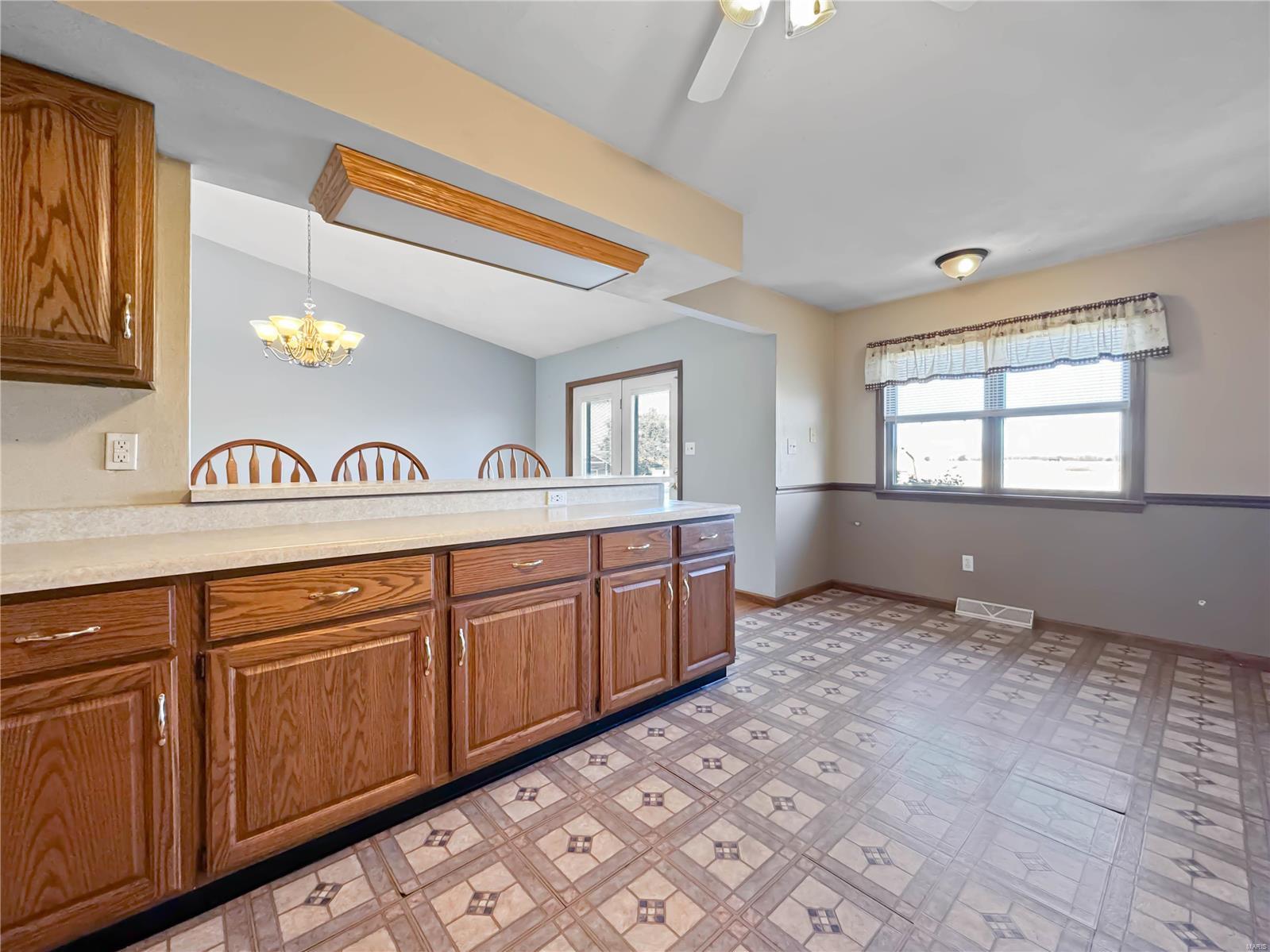 211 West Eldondale Drive Hecker, IL 62248 - Photo 16 of 41