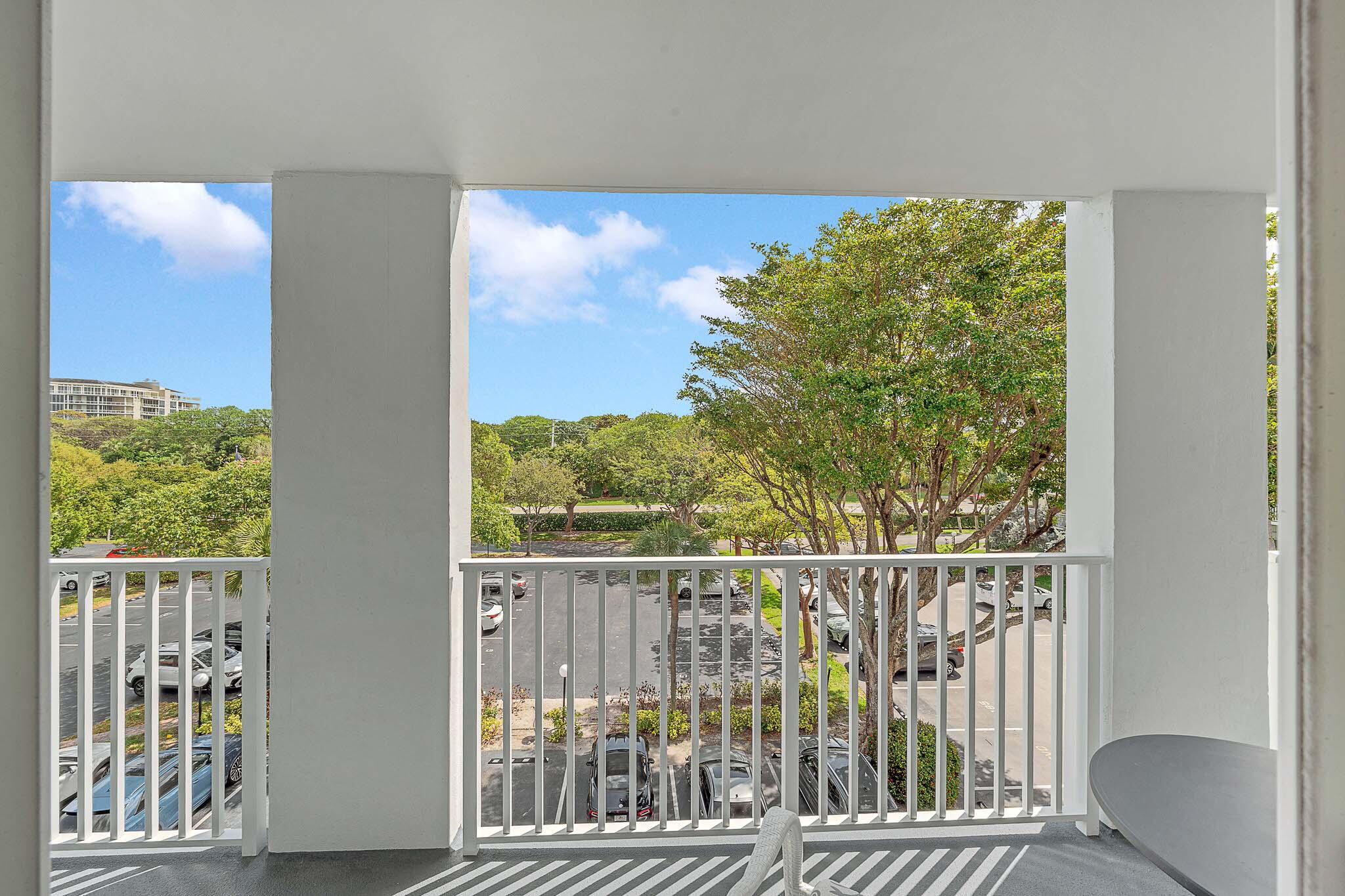 1111 South Ocean Boulevard Boca Raton, FL 33432 - Photo 12 of 47 8 Balcony