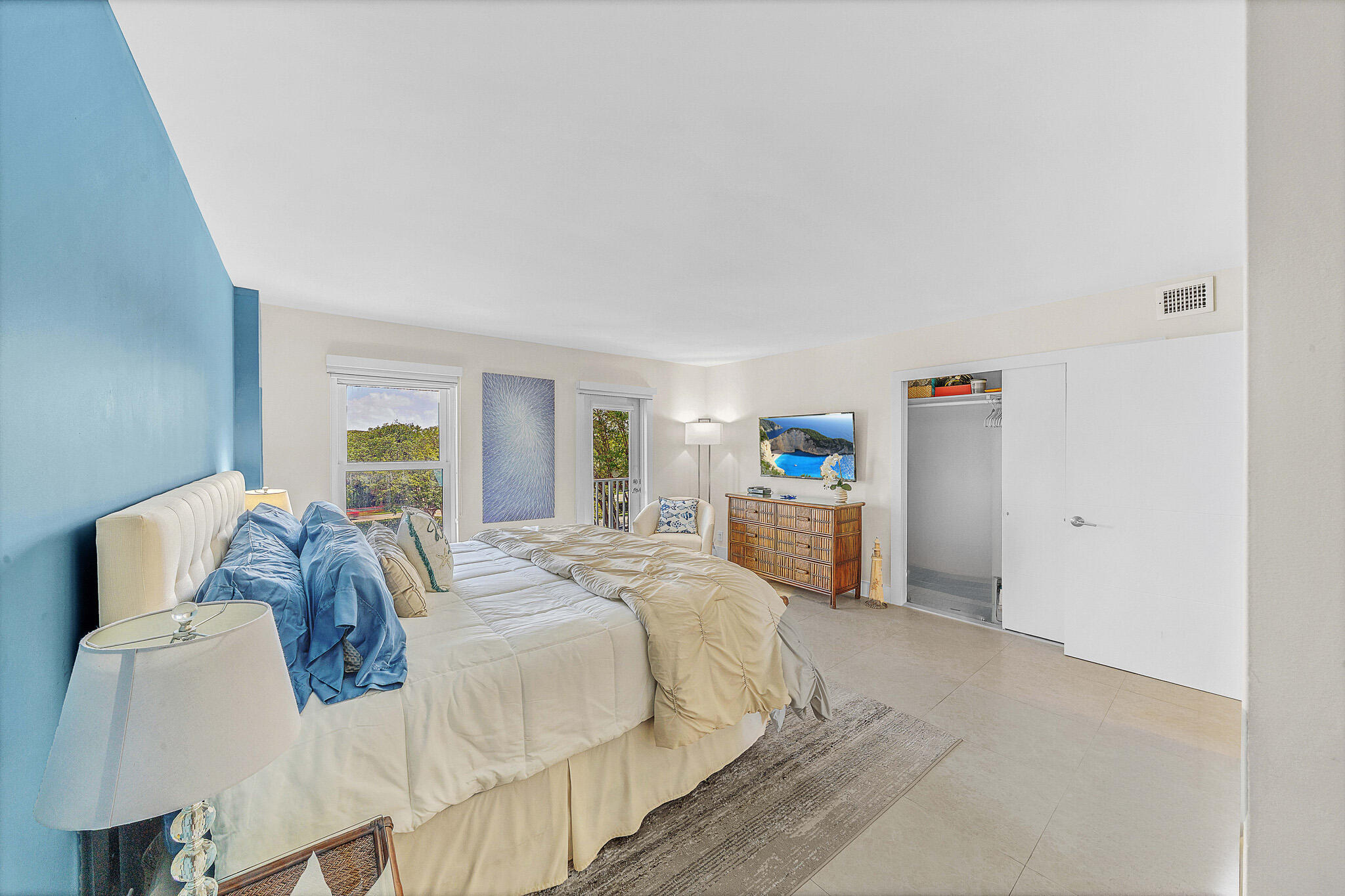 1111 South Ocean Boulevard Boca Raton, FL 33432 - Photo 21 of 47 21 Primary Bedroom (1)