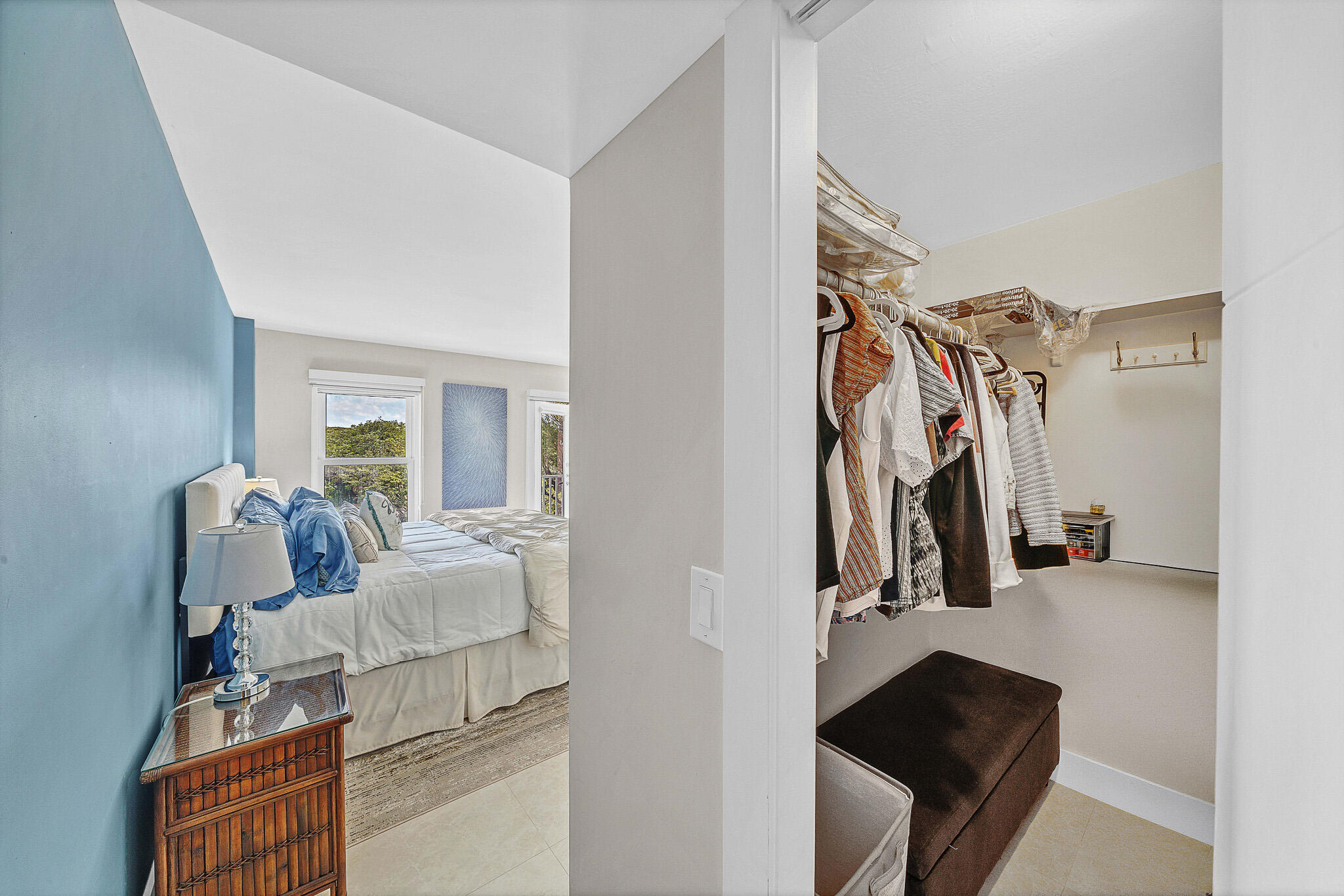 1111 South Ocean Boulevard Boca Raton, FL 33432 - Photo 26 of 47 20 Primary Closet