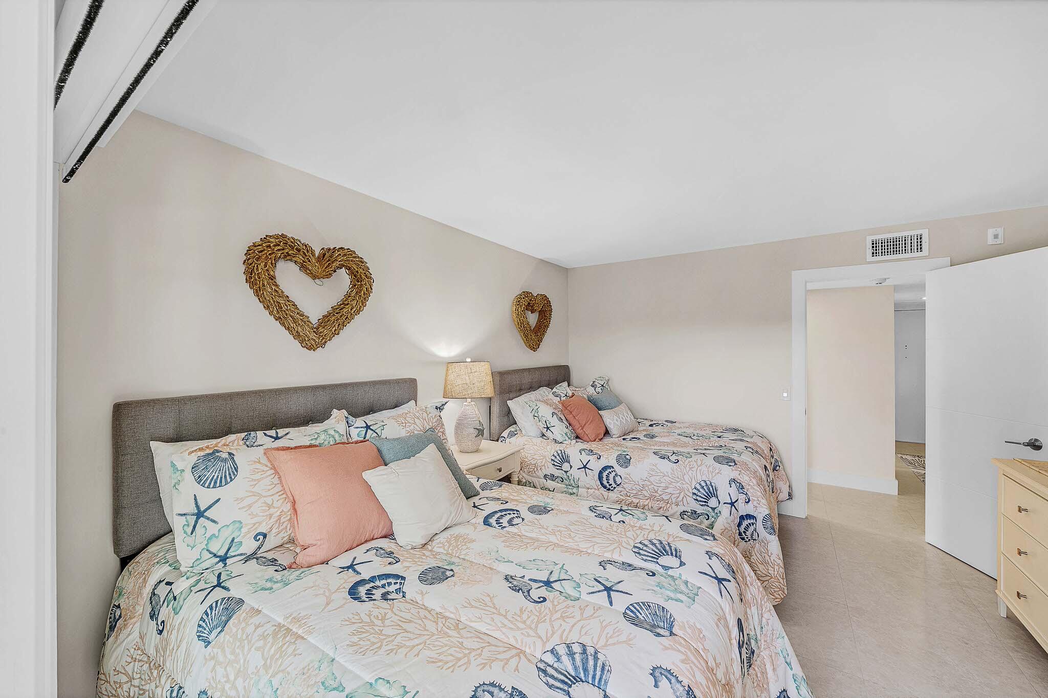 1111 South Ocean Boulevard Boca Raton, FL 33432 - Photo 28 of 47 13 Guest Bedroom (5)