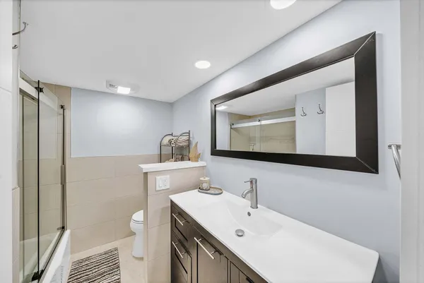 $2,995 | 1111 South Ocean Boulevard, Boca Raton, FL 33432