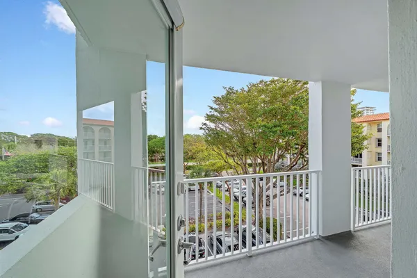 $2,995 | 1111 South Ocean Boulevard, Boca Raton, FL 33432