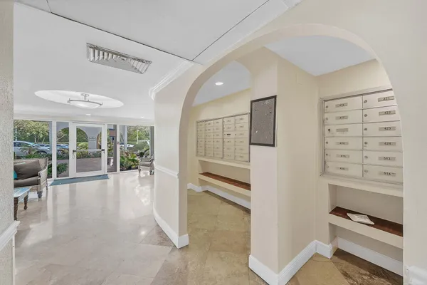 $2,995 | 1111 South Ocean Boulevard, Boca Raton, FL 33432