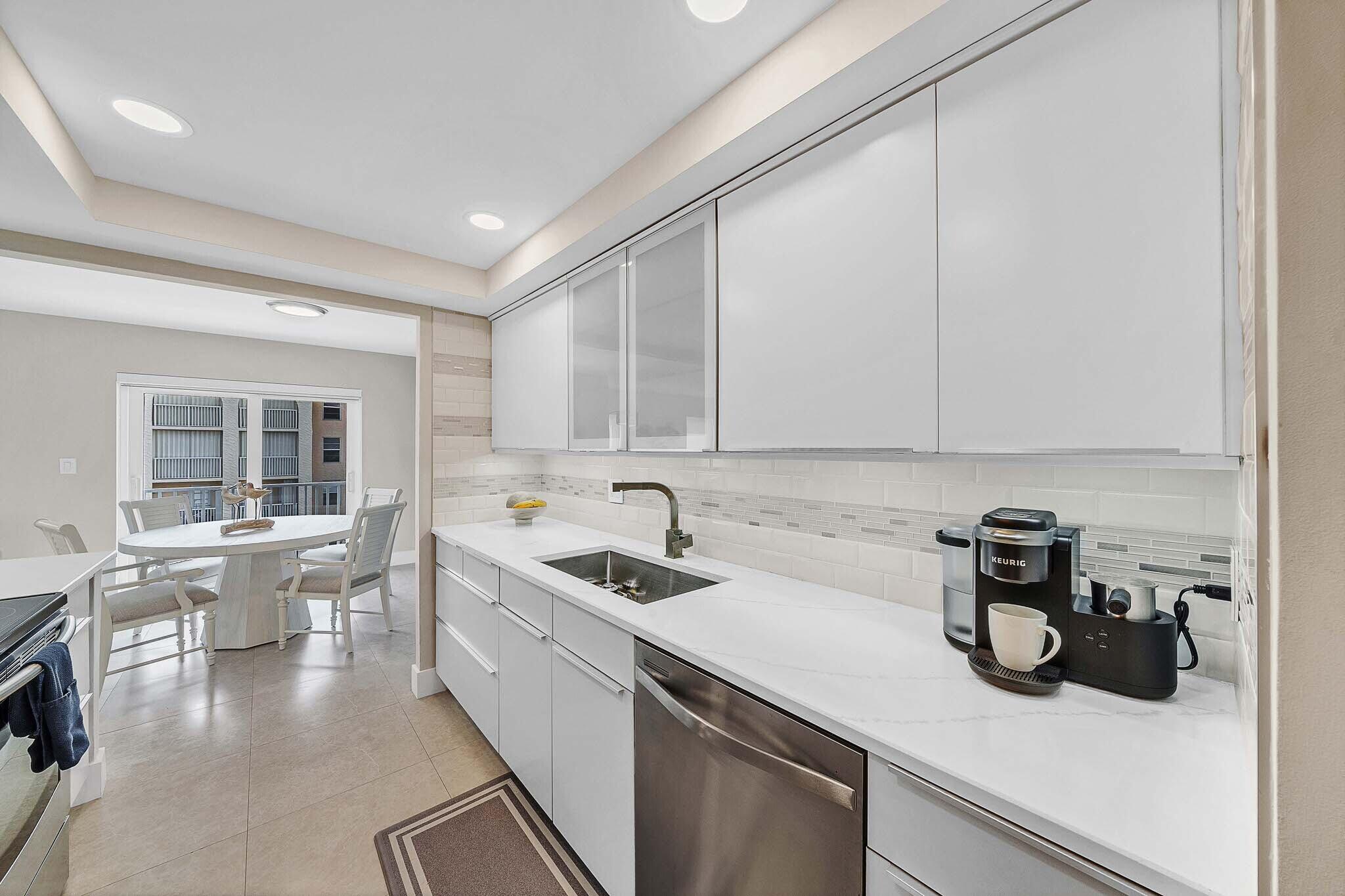 1111 South Ocean Boulevard Boca Raton, FL 33432 - Photo 8 of 47 4 Kitchen (2)