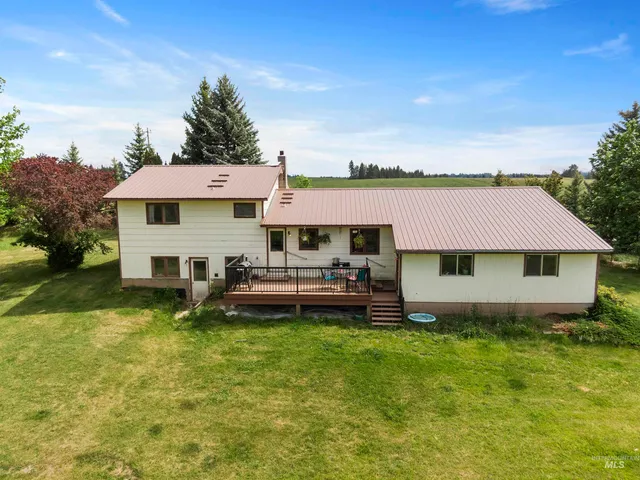 $525,000 | 1090 Desjardin Road, Deary, ID 83823