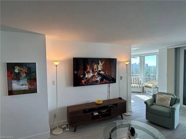 $10,000 | 6573 Marissa Loop, Unit 902, Naples, FL 34108