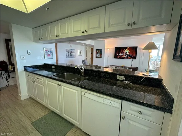 $10,000 | 6573 Marissa Loop, Unit 902, Naples, FL 34108