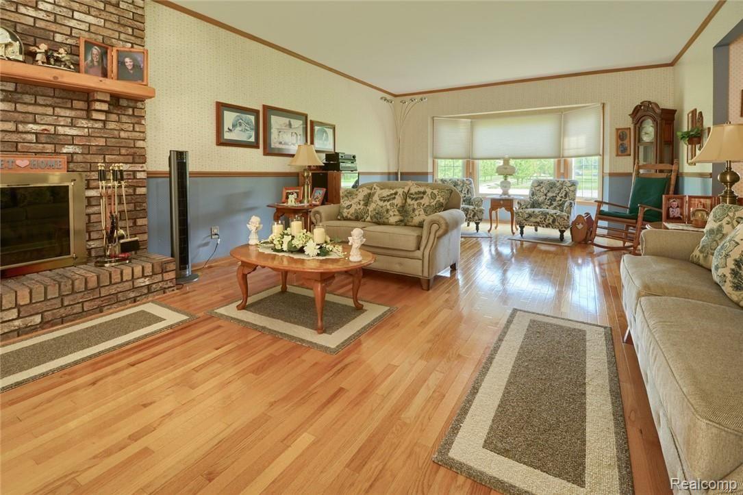 1046 South Gale Road Davison, MI 48423 - Photo 30 of 54 DSC_0370-HDR(3).jpg