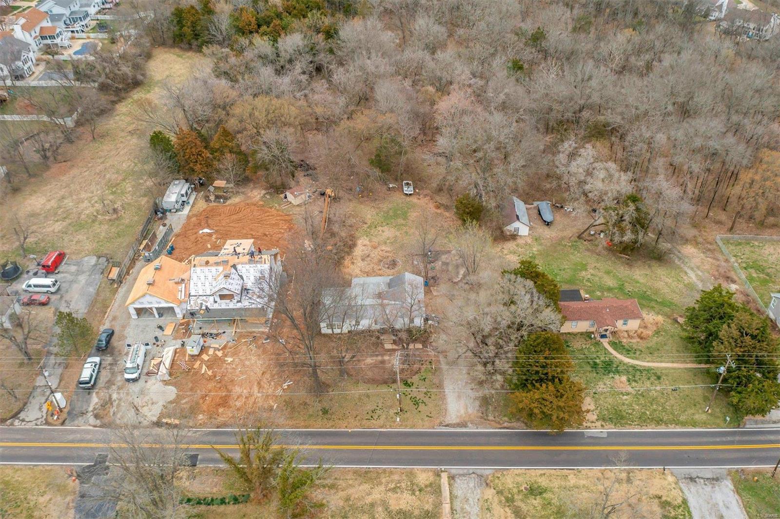 5622 Heintz Road St. Louis, MO 63129 - Photo 3 of 13 Gallery Image 3