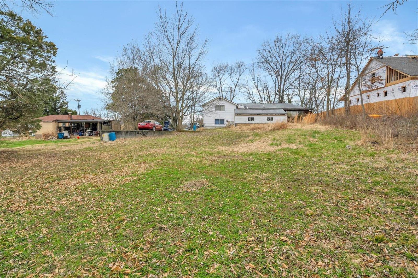 5622 Heintz Road St. Louis, MO 63129 - Photo 10 of 13 Gallery Image 10