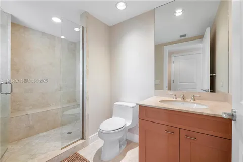 $4,700,000 | 6000 Island Boulevard, Unit 2406, Aventura, FL 33160