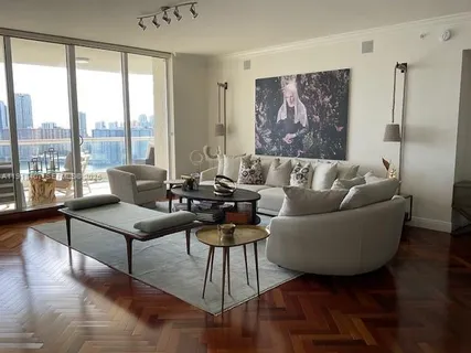 $4,700,000 | 6000 Island Boulevard, Unit 2406, Aventura, FL 33160