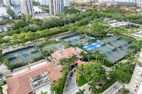 $4,700,000 | 6000 Island Boulevard, Unit 2406, Aventura, FL 33160