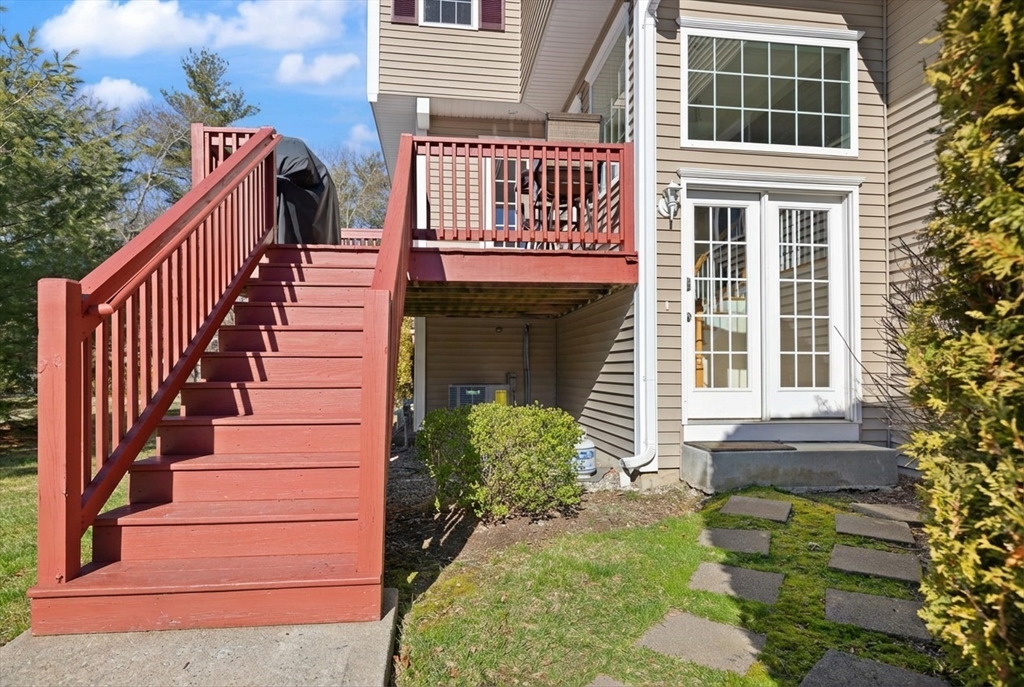 5 Paul Revere Path, Unit 5 Hopkinton, MA 01748 - Photo 19 of 20