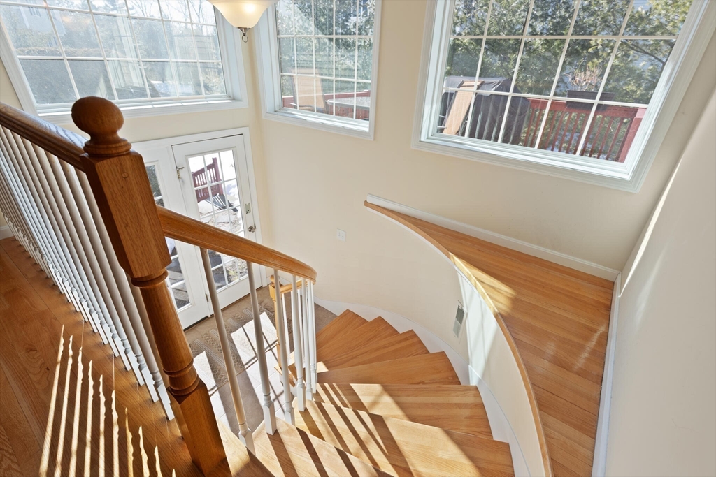 5 Paul Revere Path, Unit 5 Hopkinton, MA 01748 - Photo 2 of 20