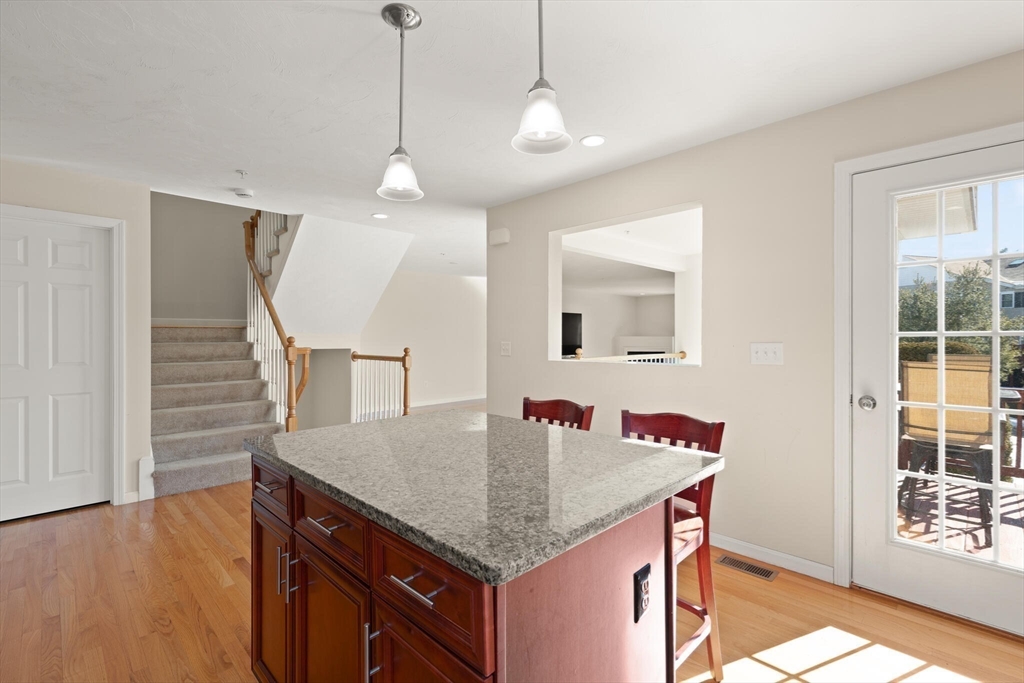 5 Paul Revere Path, Unit 5 Hopkinton, MA 01748 - Photo 5 of 20