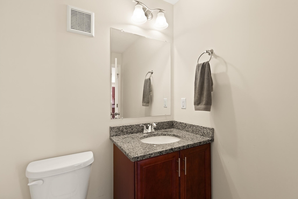 5 Paul Revere Path, Unit 5 Hopkinton, MA 01748 - Photo 9 of 20