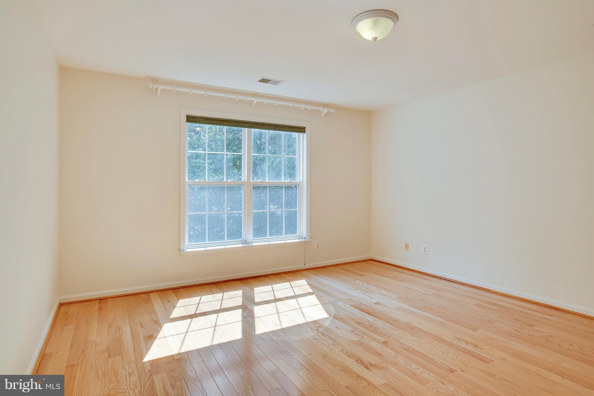 12413 Brown Fox Way Reston, VA 20191 - Photo 17 of 30 Bedroom