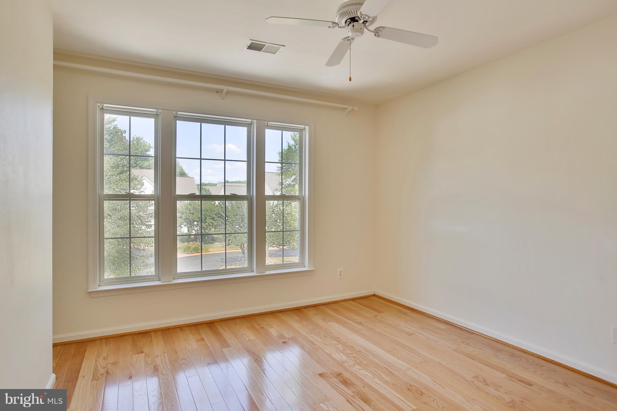 12413 Brown Fox Way Reston, VA 20191 - Photo 18 of 30 Bedroom