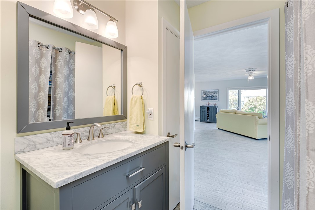 145 Colonel John Gardner Road Narragansett, RI 02882 - Photo 14 of 47 First Floor Bath