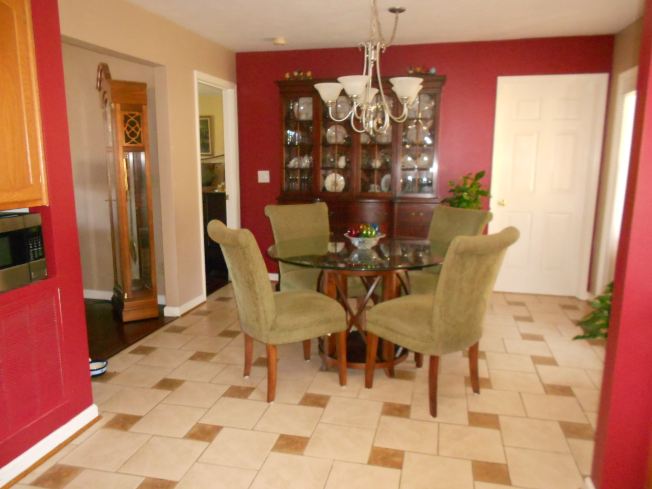 257 Jay Ridge Road Cloverdale, VA 24077 - Photo 4 of 26 DSCN0885