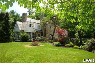 1567 Saucon Valley Road Bethlehem, PA 18015 - Photo 9 of 10 Gallery Image 9