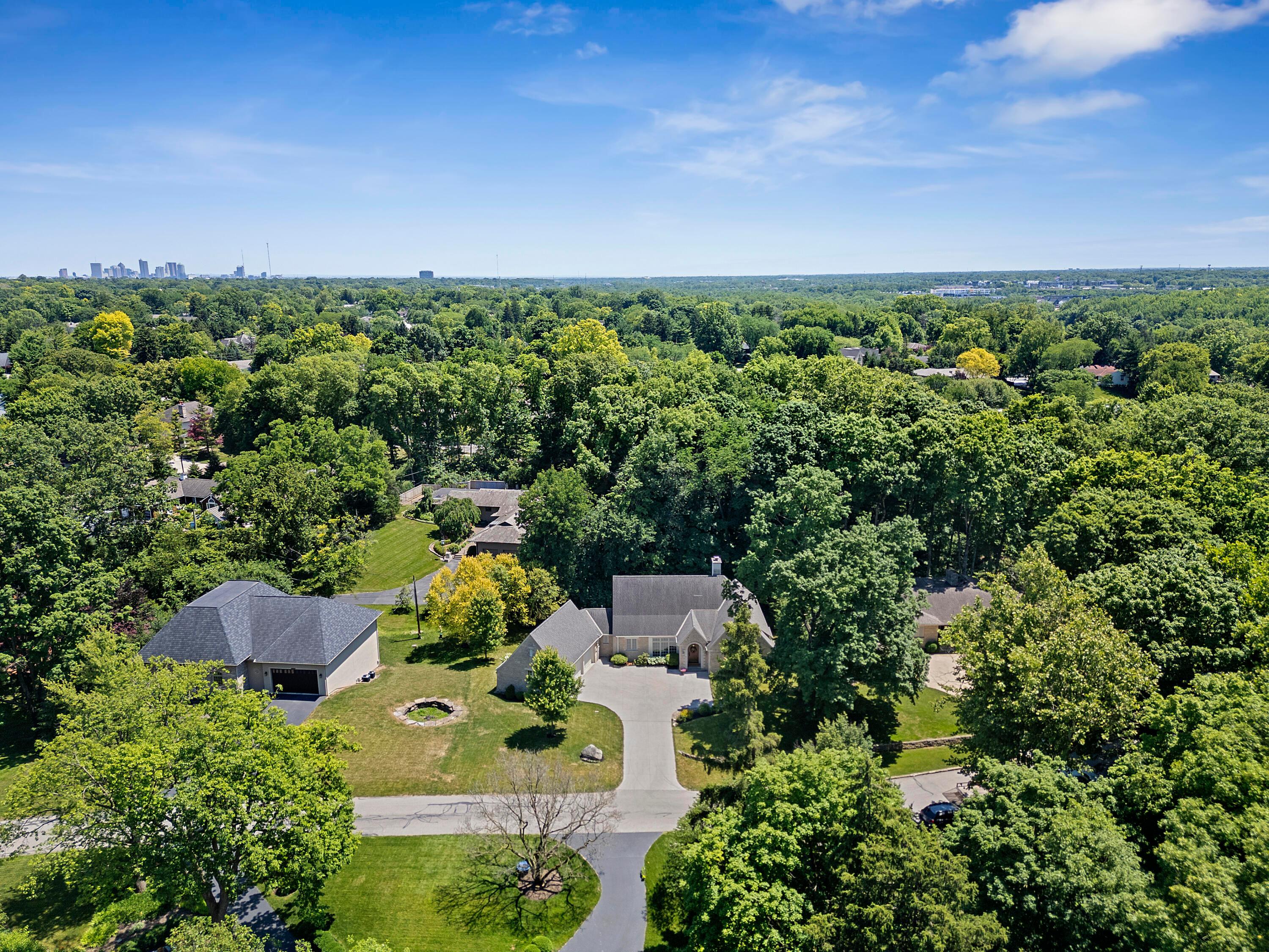 2737 Edington Road Columbus, OH 43221 - Photo 57 of 59 Aerial View