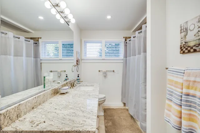 $20,000 | 33 Fern Lane, Woods Hole, MA 02543