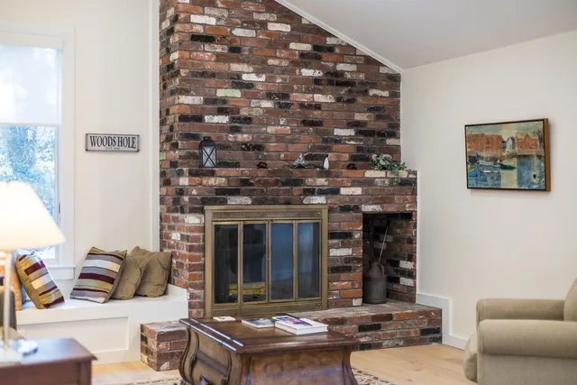 $20,000 | 33 Fern Lane, Woods Hole, MA 02543