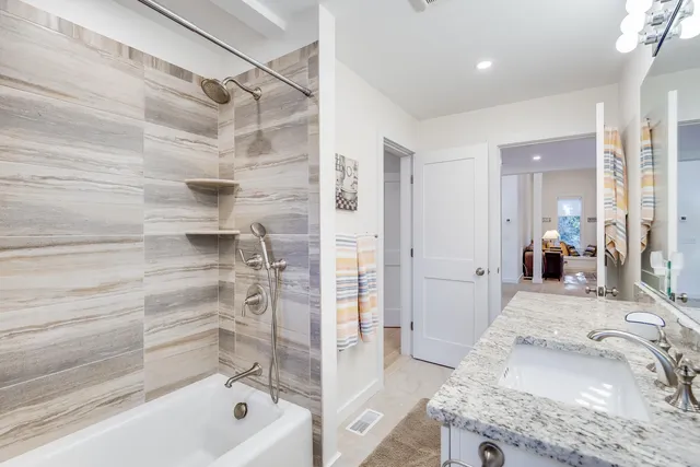 $20,000 | 33 Fern Lane, Woods Hole, MA 02543