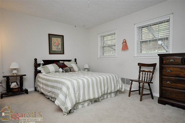 1194 East Preston McDaniel Road Pickens, SC 29671 - Photo 16 of 25 Gallery Image 16