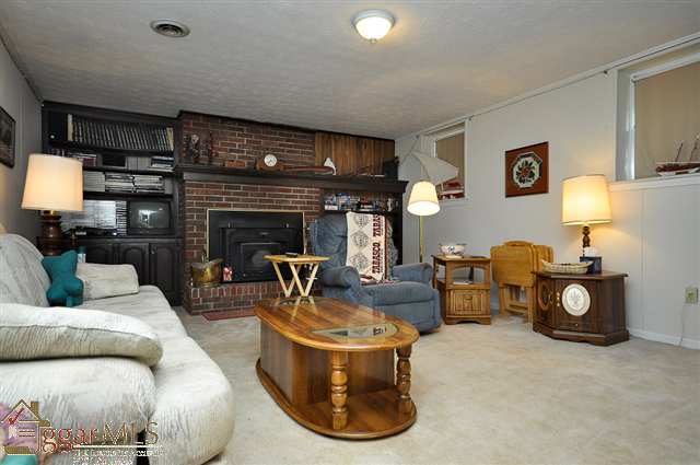 1194 East Preston McDaniel Road Pickens, SC 29671 - Photo 19 of 25 Gallery Image 19