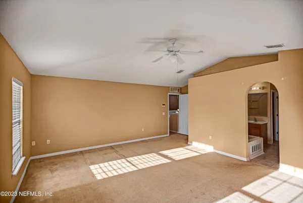 $2,400 | 76055 Harley Court, Yulee, FL 32097