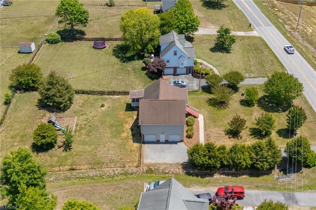 808 Arnold Road Lexington, NC 27295 - Photo 45 of 49