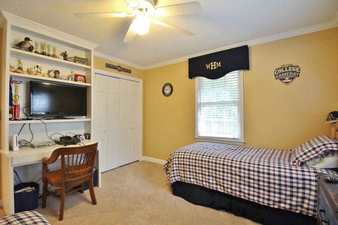 210 Coburn Road Spartanburg, SC 29302 - Photo 17 of 25 Gallery Image 17