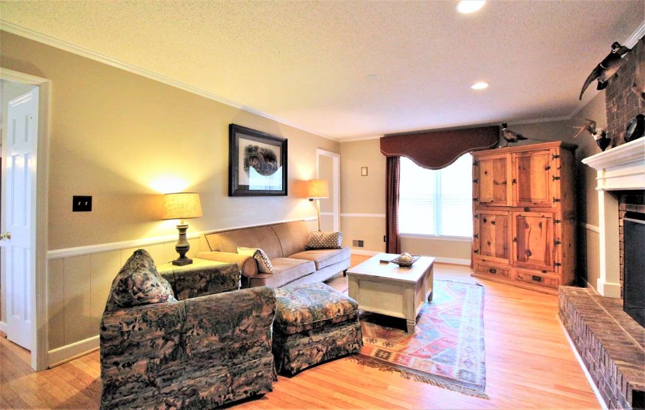 210 Coburn Road Spartanburg, SC 29302 - Photo 4 of 25 Gallery Image 4