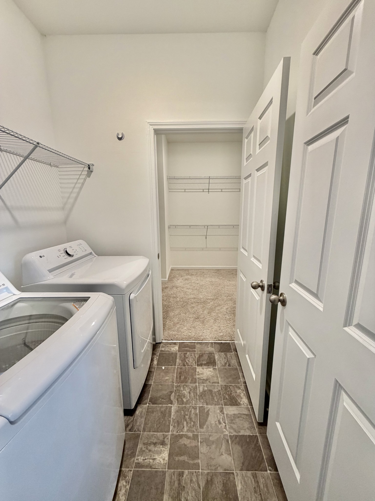 4918 Turquoise Lane Murfreesboro, TN 37129 - Photo 9 of 18 a utility room with dryer and washer